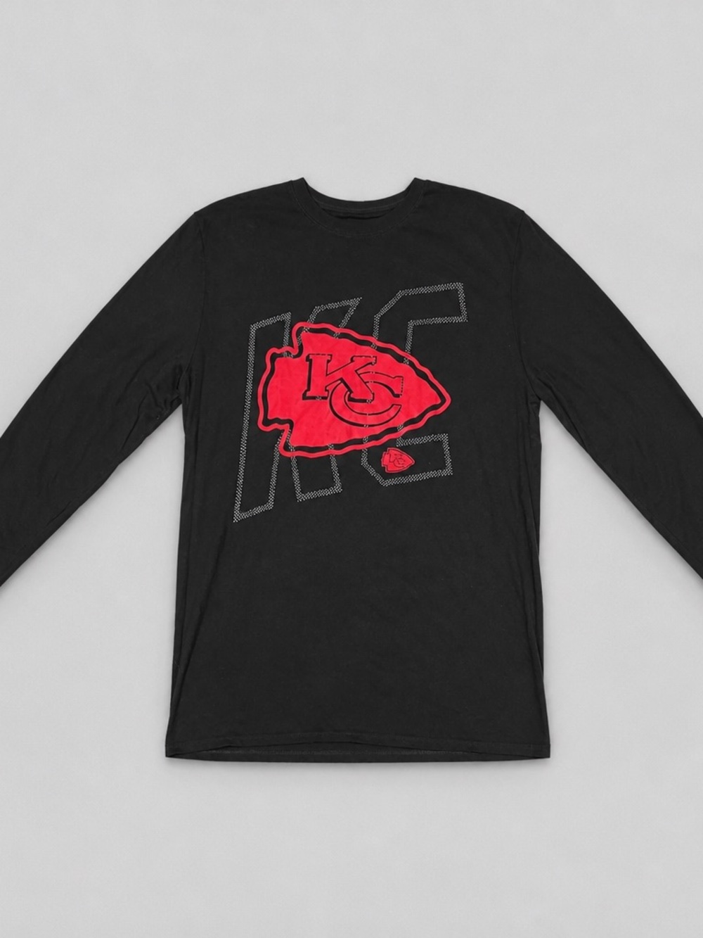 Source Unknown Men's Long Sleeve Tee - Black with Red Logo